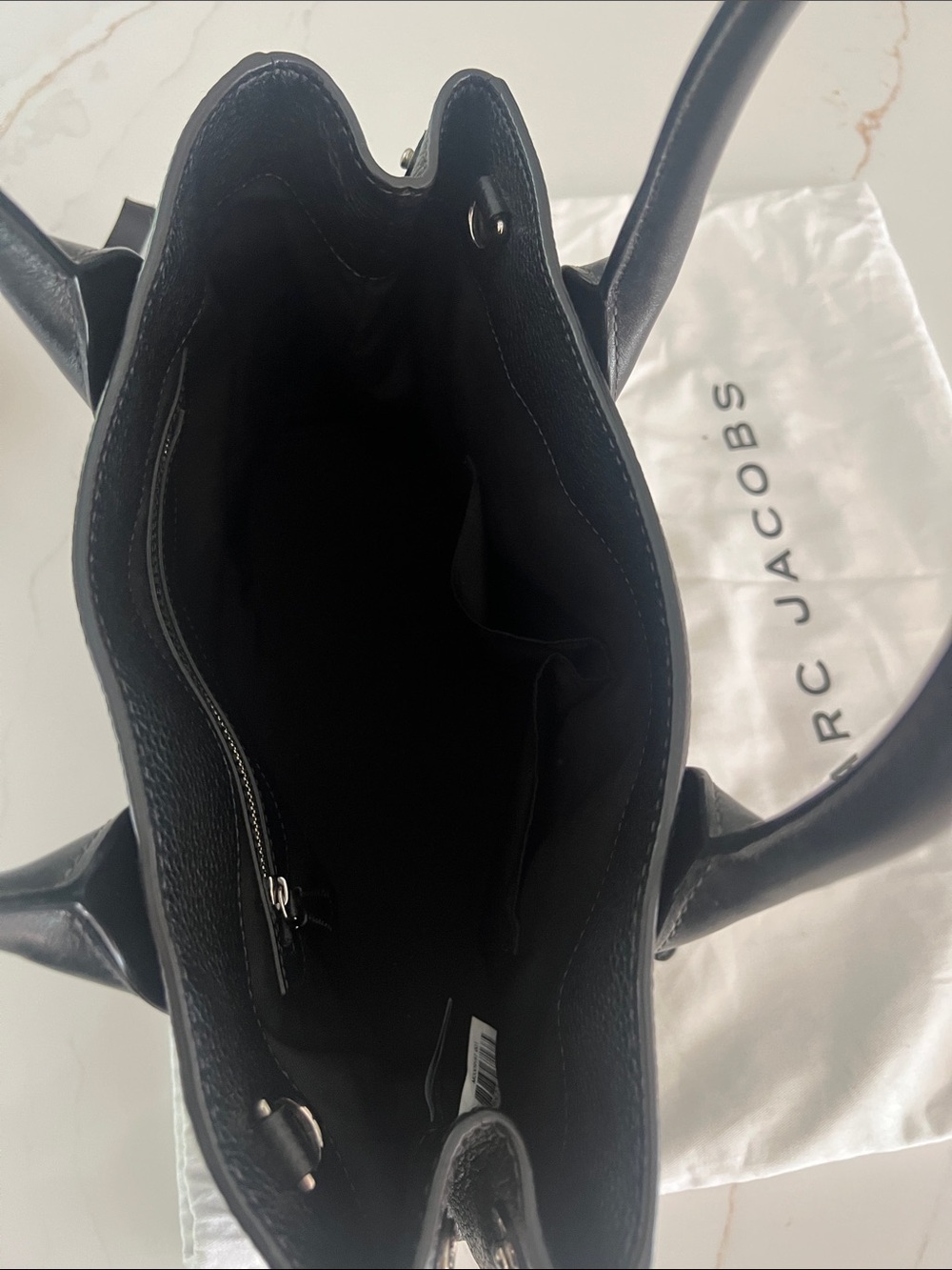 Marc Jacobs Black Pebbled Leather Satchel with Front Zip Pocket - Picture 4 of 4